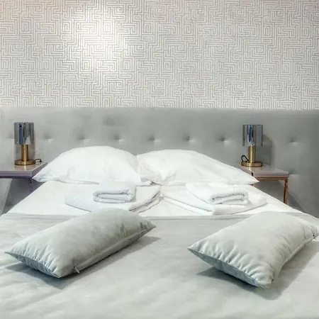 Hotel & Bialy Dom Przyszowice
