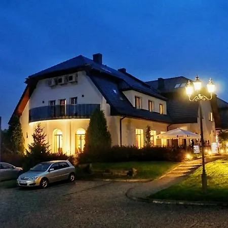 & Bialy Dom Hotel 3*