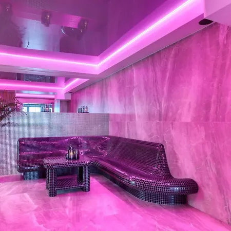 & Bialy Dom Hotel 3*