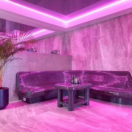 & Bialy Dom Hotel 3*