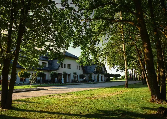 & Bialy Dom Hotel 3*