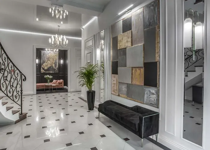 & Bialy Dom Hotel 3*